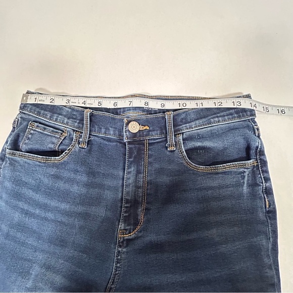 2 for$15 Old Navy High-Rise Rockstar Super Skinny Jeggings - Picture 6 of 9